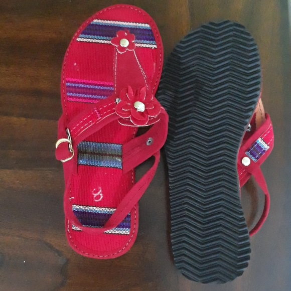 Handmade Sandals - Picture 3 of 5